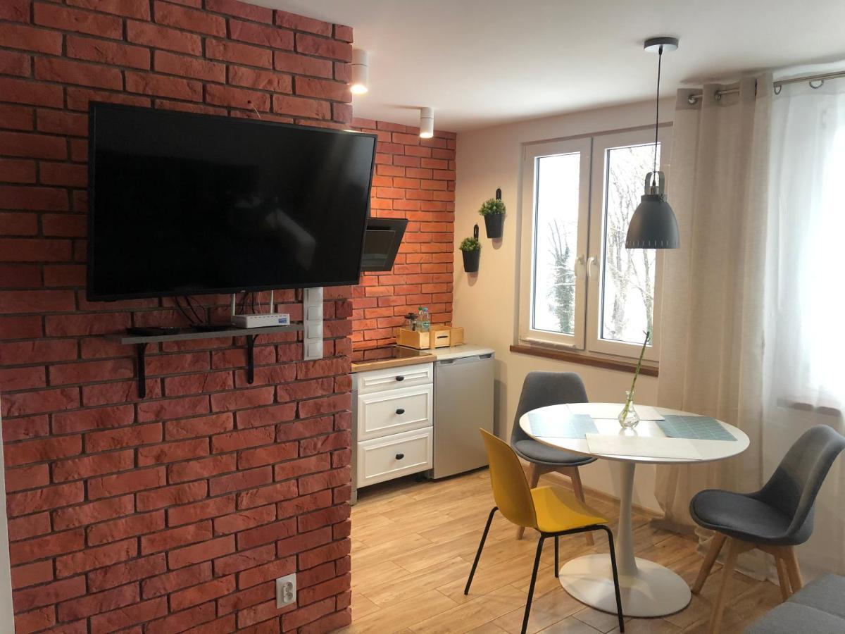 Apartamencik - Ковари Екстериор снимка